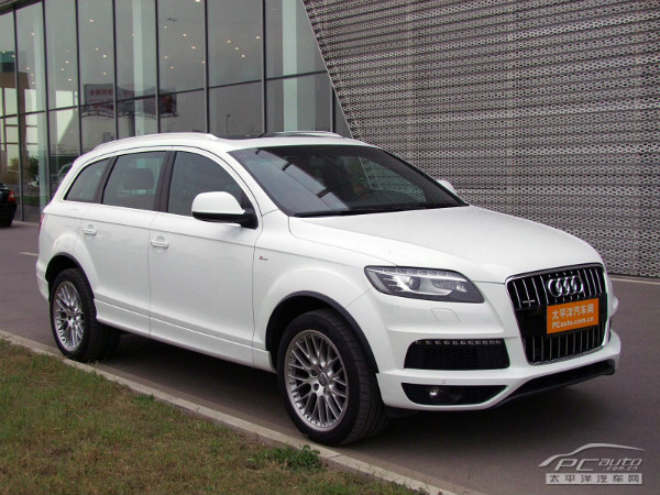 2012款奥迪Q7 3.0 TFSI 专享型(245kW)